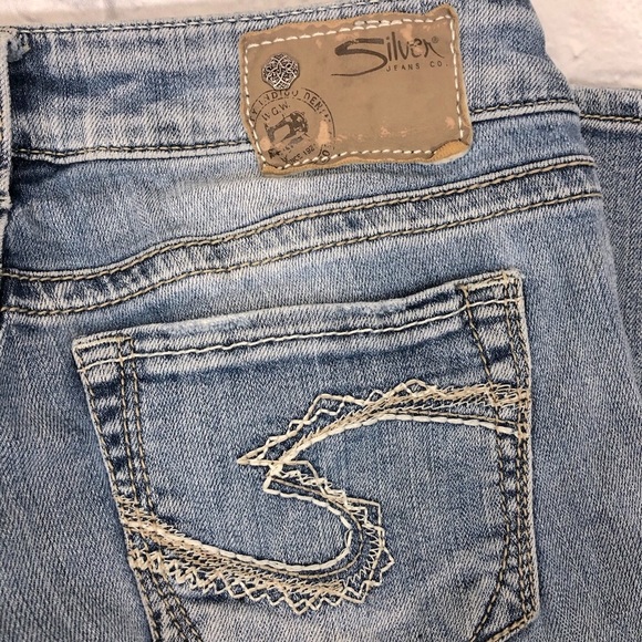 Silver Jeans Suki Bootcut  Size 28 Short Stretch Medium wash denim - Picture 5 of 14